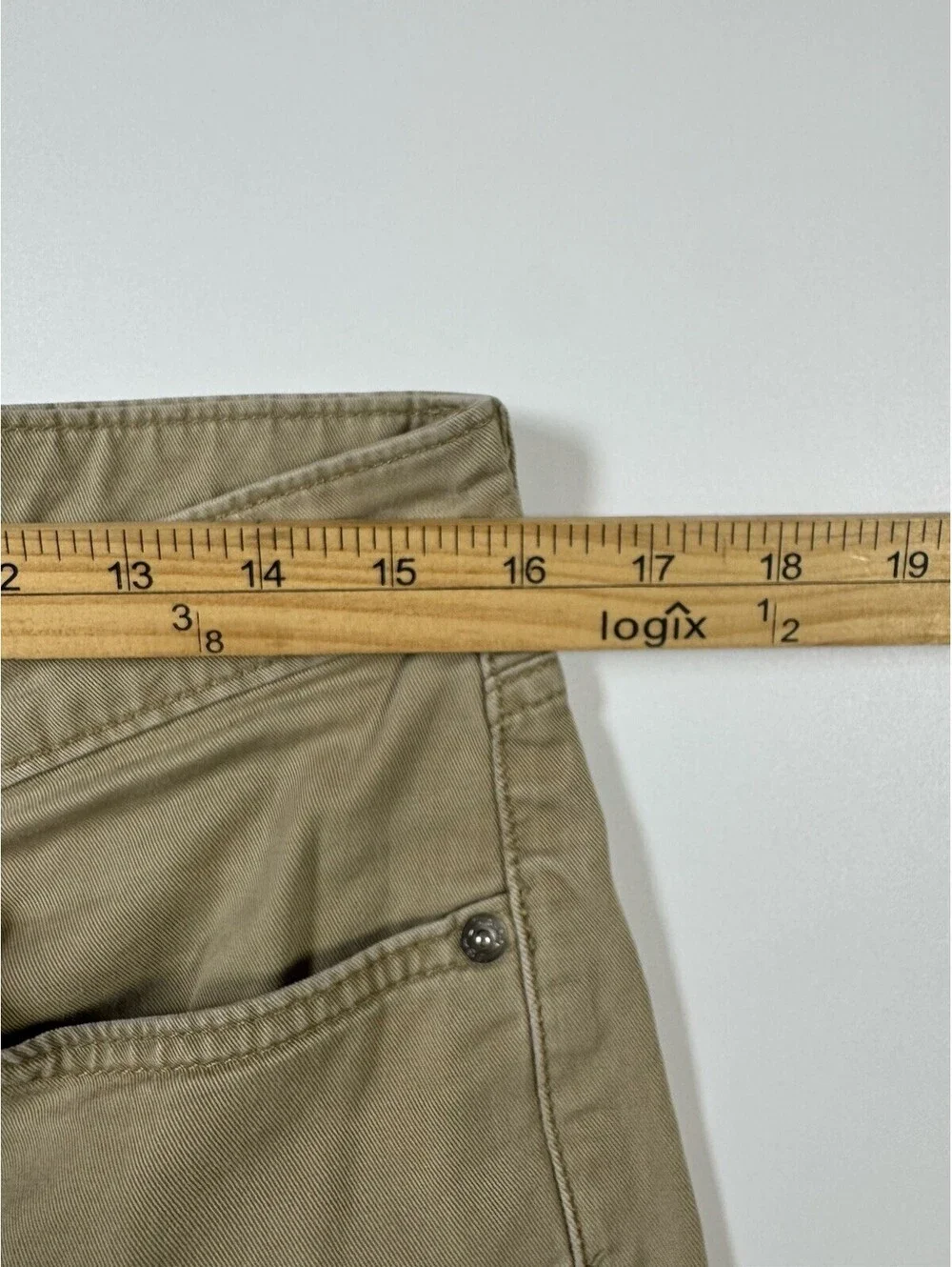 Levi’s 511 Slim Fit Men’s 33x34 (Fits 32x33) Khaki Tan Stretch Jeans Pants